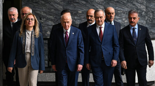 MHP’de İstanbul depremi