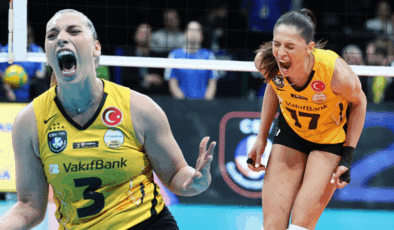 VakıfBank inanılmaz dönüşle Şampiyonlar Ligi’nde finalde!