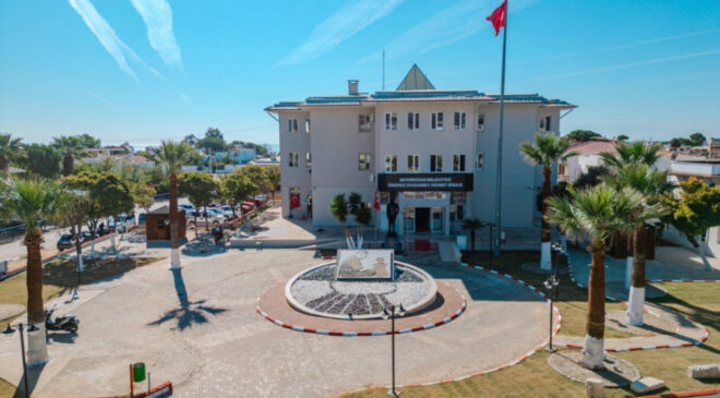 Seferihisar Belediyesi’ne operasyon